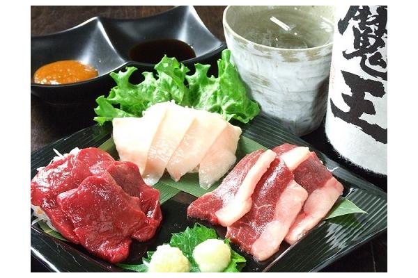 すすきの駅 肉類 馬肉料理 和牛もつ鍋 姫桜 を応援 Act Now